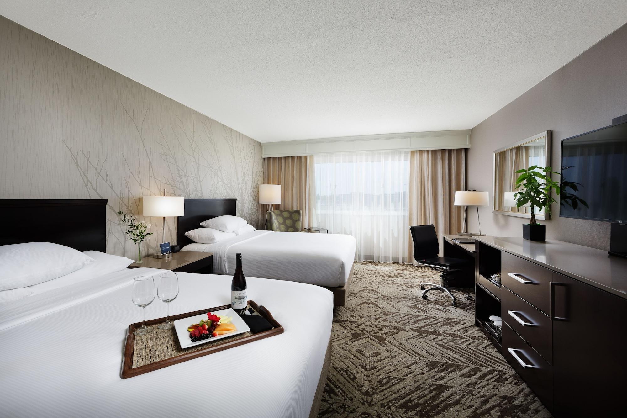 Hilton Cincinnati Airport Florence Exterior photo