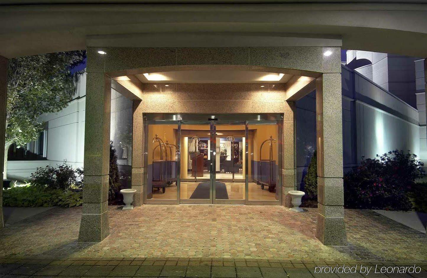 Hilton Cincinnati Airport Florence Exterior photo
